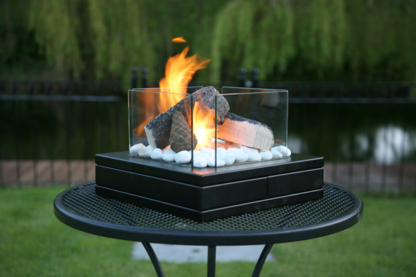 GardenFlame sfeerhaard model Tablelounge Buiten